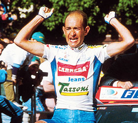 Team Carrera Jeans Pro Cycling Kit